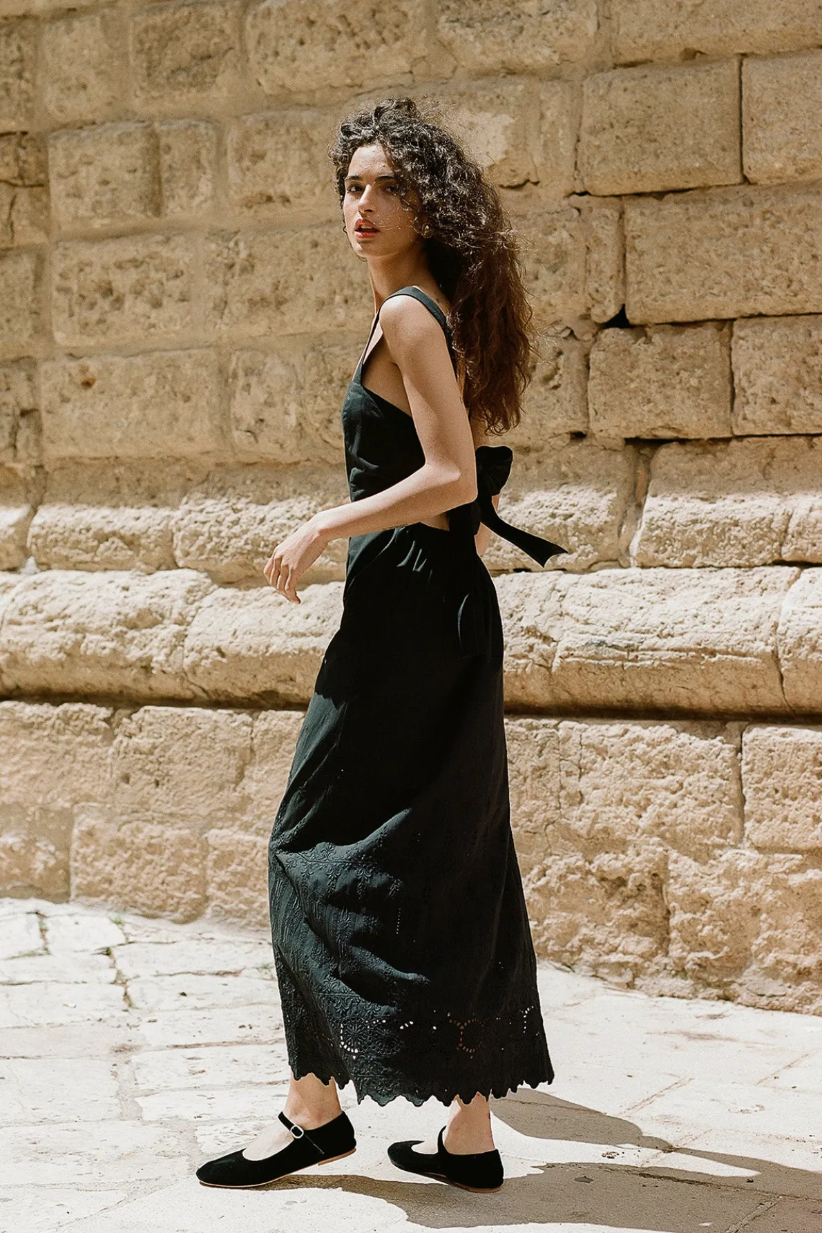 AMELIA SQUARE NECK DRESS - BLACK