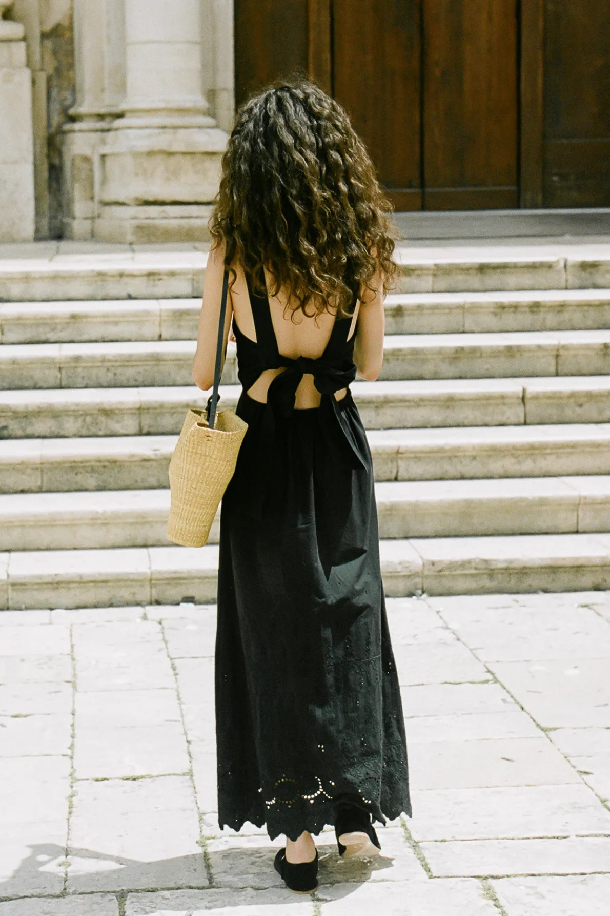 AMELIA SQUARE NECK DRESS - BLACK