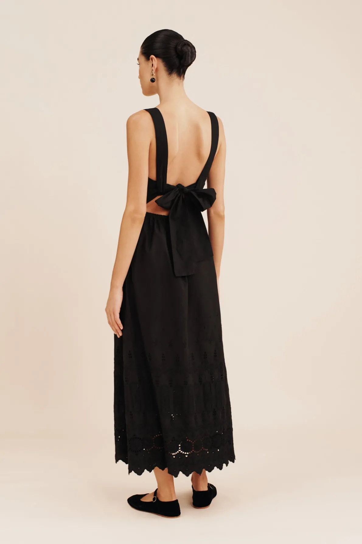 AMELIA SQUARE NECK DRESS - BLACK